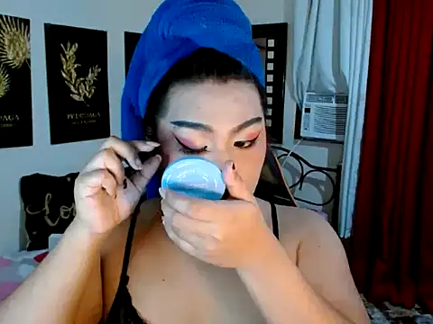 TSbrianaHugeCock online show from November 2025 12:27:02 PM