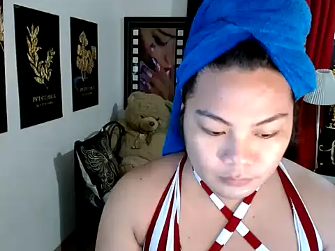 TSbrianaHugeCock online show from April 2026 01:59:02 PM