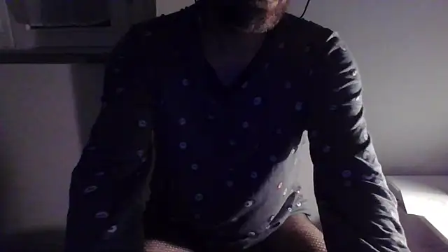 Skeye2 online show from November 2025 01:29:01 AM