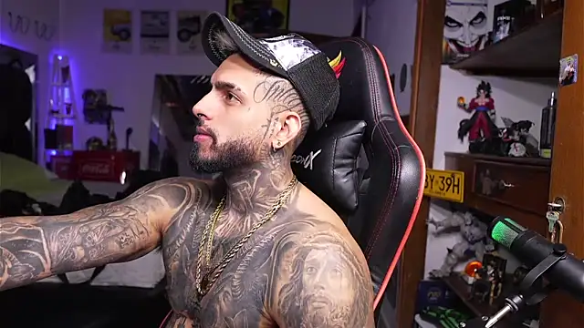 logan hugh8 online show from April 2026 03:37:02 PM