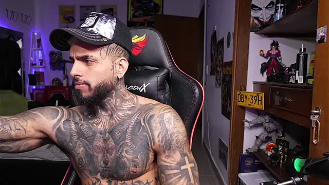 logan hugh8 online show from April 2026 02:40:01 PM