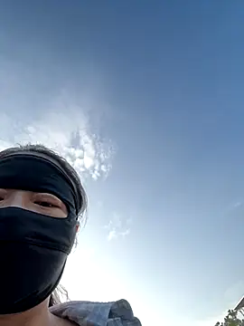 coco-o online show from September 2025 11:10:02 PM