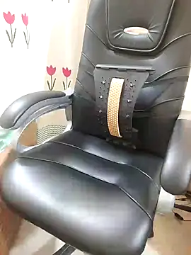 Nupur12s online show from October 2025 05:18:01 AM