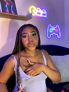 AngelaRoberts online show from September 2025 04:56:01 PM