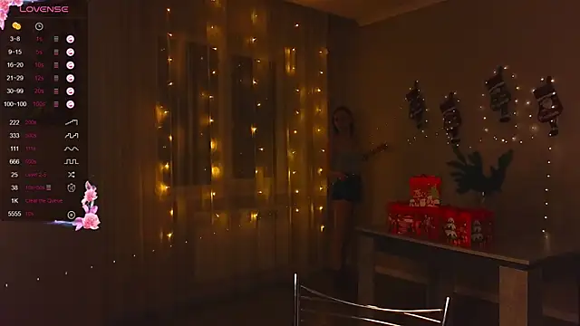 NyxaThorn online show from December 2025 02:35:02 PM