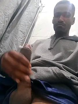 Snapshot of negrobrazil92 chatting on September 2025 01:13:01 PM negrobrazil92 online show from September 2025 01:13:01 PM