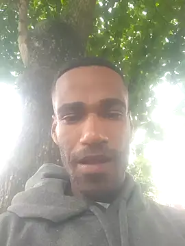 Snapshot of negrobrazil92 chatting on October 2025 11:00:02 AM negrobrazil92 online show from October 2025 11:00:02 AM