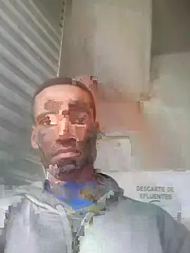 Snapshot of negrobrazil92 chatting on October 2025 01:45:01 PM negrobrazil92 online show from October 2025 01:45:01 PM