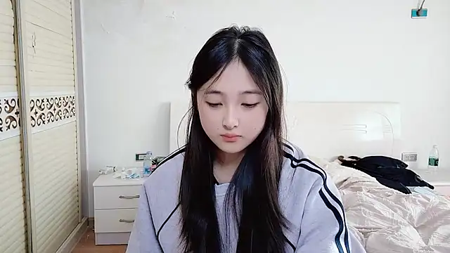 xxz98 online show from December 2025 07:58:02 AM