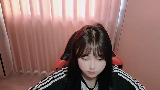 xxz98 online show from April 2026 09:57:02 AM