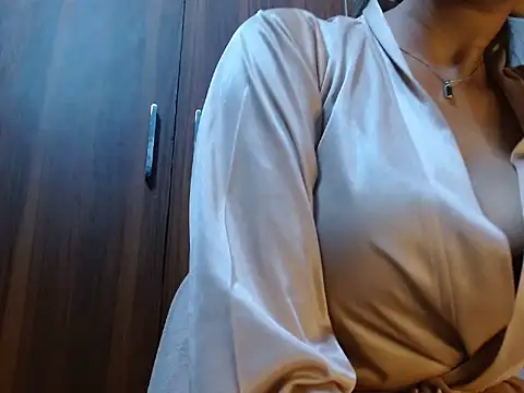 soya queen online show from July 2026 05:26:02 AM