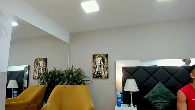 Snapshot of emilio_brandon chatting on November 2025 10:24:01 AM emilio brandon online show from November 2025 10:24:01 AM