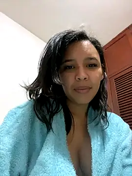 Snapshot of Esmeraldagh_ chatting on September 2025 03:00:02 PM Esmeraldagh online show from September 2025 03:00:02 PM