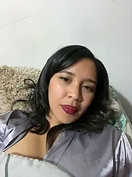 Snapshot of Esmeraldagh_ chatting on September 2025 02:57:01 AM Esmeraldagh online show from September 2025 02:57:01 AM