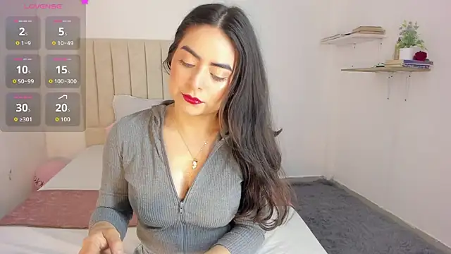 Snapshot of sashaa_petit chatting on September 2025 11:15:01 AM sashaa petit online show from September 2025 11:15:01 AM