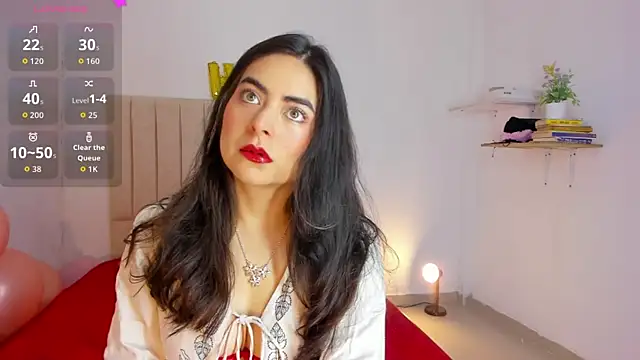 Snapshot of sashaa_petit chatting on October 2025 11:43:01 AM sashaa petit online show from October 2025 11:43:01 AM