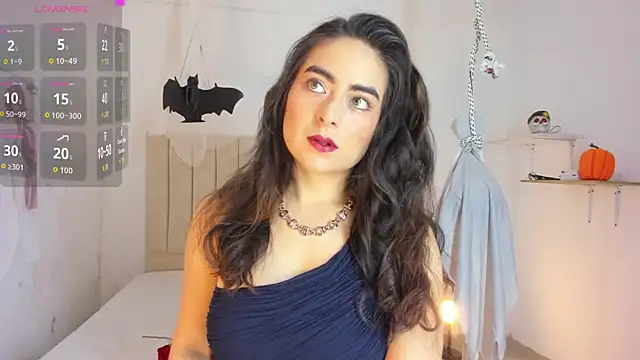 Snapshot of sashaa_petit chatting on October 2025 11:00:02 AM sashaa petit online show from October 2025 11:00:02 AM