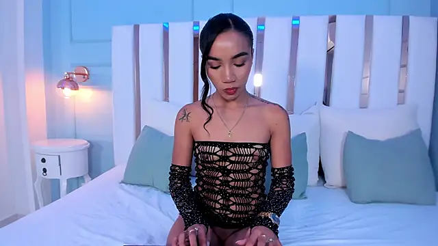 AriaHart Oficial online show from October 2025 12:24:02 PM