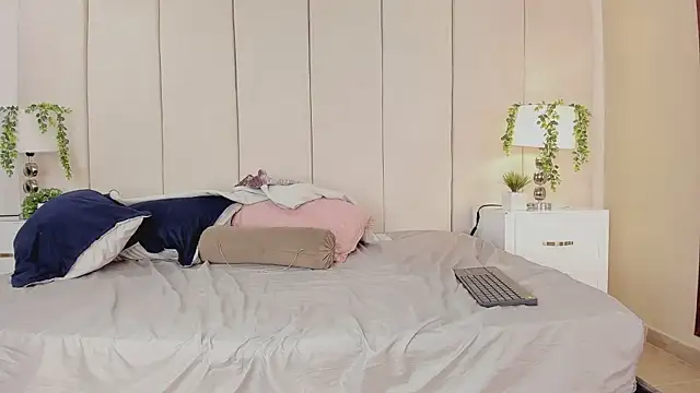 college muscle ass1 online show from September 2025 05:40:01 PM