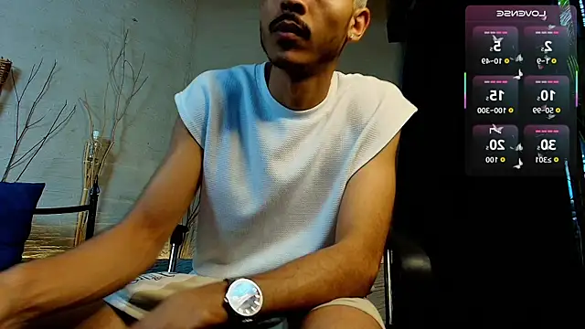 MarcusRain  online show from October 2025 07:42:02 PM