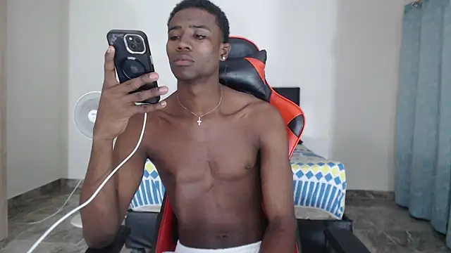 hotblacks07 online show from September 2025 07:22:02 AM