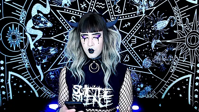 naomi satan online show from November 2025 01:15:01 AM