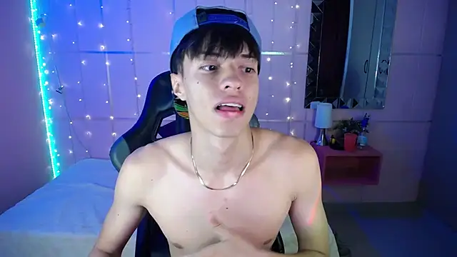 Snapshot of Justin_gray_ chatting on September 2025 08:35:01 PM Justin gray online show from September 2025 08:35:01 PM