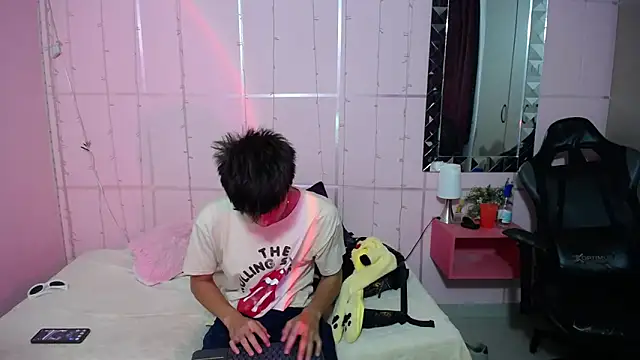 Snapshot of Justin_gray_ chatting on October 2025 02:04:02 PM Justin gray online show from October 2025 02:04:02 PM