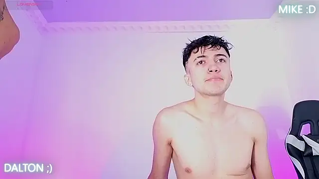 Mike Benelli online show from December 2025 01:49:02 PM