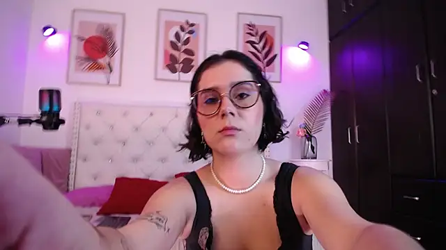 barbyehot online show from October 2025 07:56:02 PM