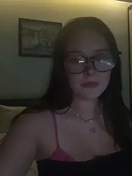 cherryrosealiee online show from February 2026 12:16:01 PM