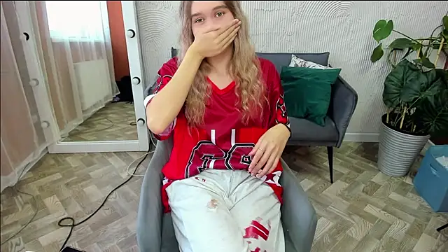 Snapshot of Vel1ka chatting on September 2025 09:54:02 AM Vel1ka online show from September 2025 09:54:02 AM