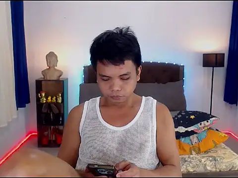 XExtraServiceManX online show from October 2025 04:07:02 PM