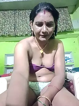 Snapshot of ZIVAA chatting on September 2025 07:51:02 AM ZIVAA online show from September 2025 07:51:02 AM
