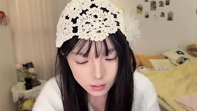 Momo-xx online show from January 2026 01:22:02 AM