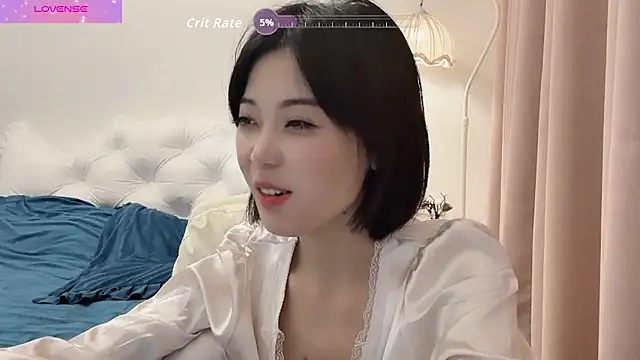 Snapshot of bao-bao- chatting on October 2025 09:50:02 PM bao-bao- online show from October 2025 09:50:02 PM