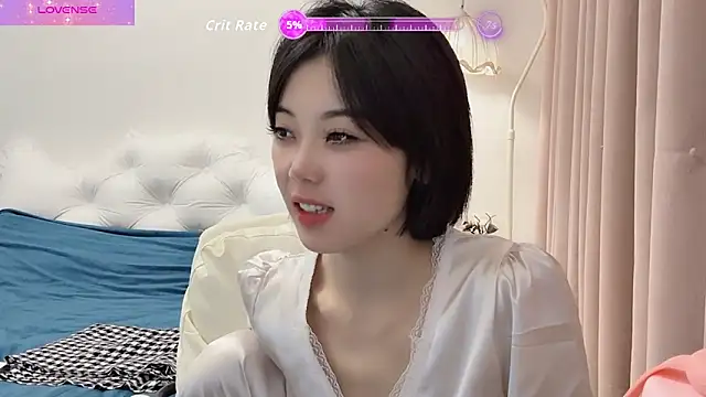 Snapshot of bao-bao- chatting on October 2025 04:20:02 PM bao-bao- online show from October 2025 04:20:02 PM
