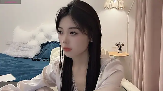 Snapshot of bao-bao- chatting on November 2025 03:35:01 PM bao-bao- online show from November 2025 03:35:01 PM