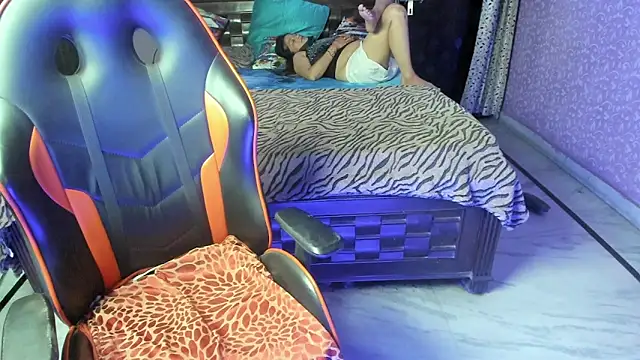 Snapshot of ShylaGill chatting on October 2025 10:22:02 PM ShylaGill online show from October 2025 10:22:02 PM