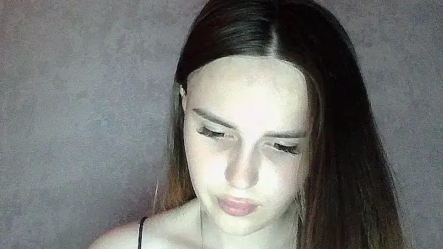 Snapshot of SweetLoraa chatting on May 2026 03:04:02 AM SweetLoraa online show from May 2026 03:04:02 AM