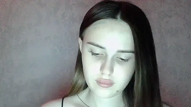 Snapshot of SweetLoraa chatting on June 2026 04:55:01 PM SweetLoraa online show from June 2026 04:55:01 PM
