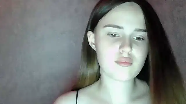 Snapshot of SweetLoraa chatting on July 2026 12:29:02 AM SweetLoraa online show from July 2026 12:29:02 AM