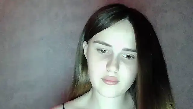 Snapshot of SweetLoraa chatting on July 2026 02:38:02 AM SweetLoraa online show from July 2026 02:38:02 AM