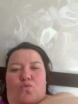 SunnyLeila2101 online show from April 2026 10:27:01 AM