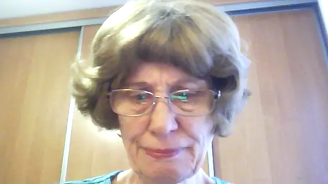 Snapshot of Anna72233 chatting on September 2025 02:49:01 PM Anna72233 online show from September 2025 02:49:01 PM