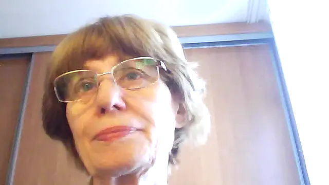 Snapshot of Anna72233 chatting on September 2025 08:36:02 AM Anna72233 online show from September 2025 08:36:02 AM