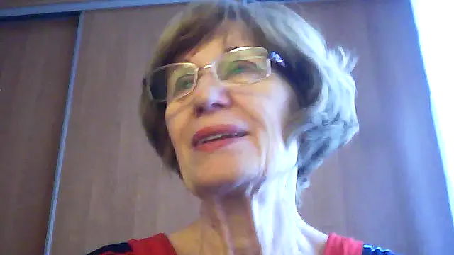 Snapshot of Anna72233 chatting on September 2025 08:57:01 AM Anna72233 online show from September 2025 08:57:01 AM