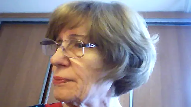 Snapshot of Anna72233 chatting on September 2025 11:10:02 AM Anna72233 online show from September 2025 11:10:02 AM