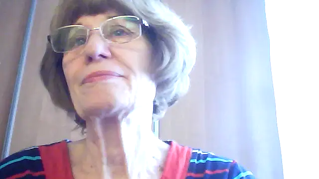 Snapshot of Anna72233 chatting on September 2025 11:01:01 AM Anna72233 online show from September 2025 11:01:01 AM
