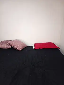 Morenpeka online show from December 2025 11:24:01 PM